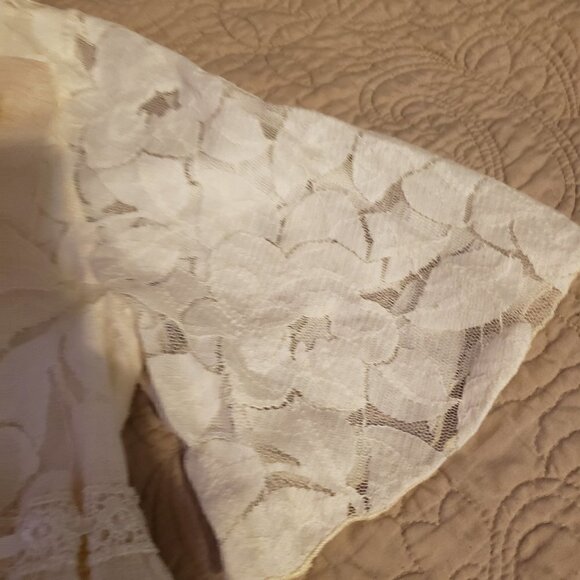 MY Pretty Angel Lace top - Picture 6 of 6